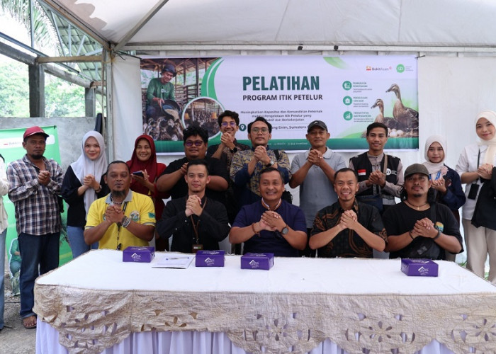 Bangun Ekonomi Lokal Berkelanjutan, PTBA Tingkatkan Kompetensi Kelompok Budidaya Itik Petelur
