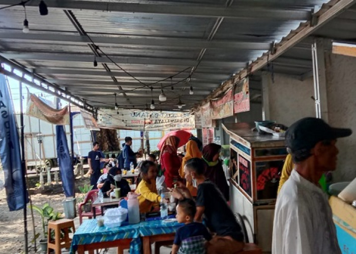 Luar Biasa, Makanan Pedagang Habis Terjual di Acara HUT Partai NasDem