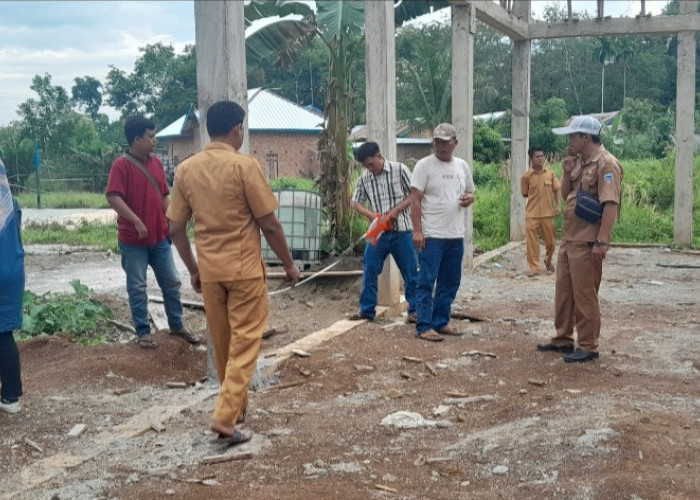 Progres Pembangunan Salah Satu Gedung Serbaguna Terbesar di Merapi barat