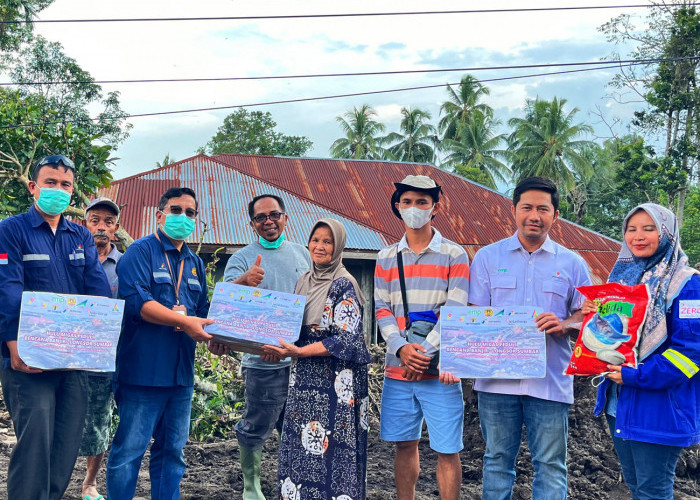 SKK Migas-KKKS Salurkan Bantuan Bencana Banjir-Longsor di Sumatera Barat