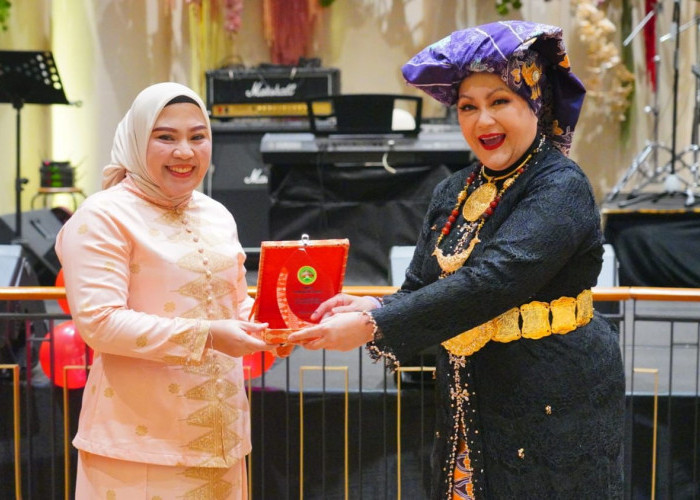 Ketua BKOW Sumsel Lidyawati Ajak Kaum Perempuan Perkuat Peran dalam Pembangunan Daerah Momentum HUT ke-80 RI