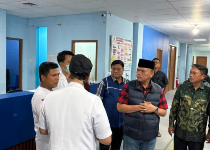 Bupati Empat Lawang Cek Pelayanan RSUD Tengah Malam
