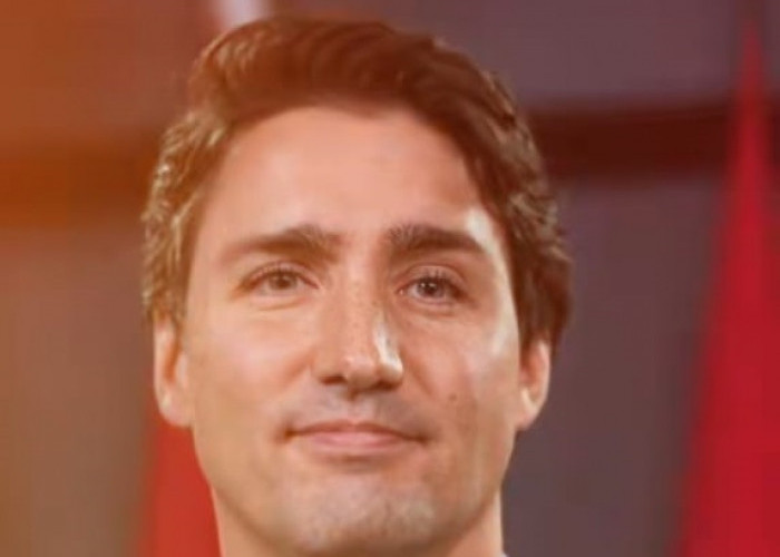 Dukungan Justin Trudeau kepada John Heldman, Mantan Perdana Menteri Kanada, Pelatih Timnas Indonesia