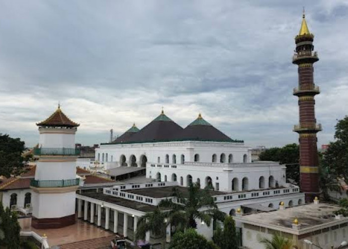 7 Rekomendasi Wisata Religi di Sumatera Selatan yang Menarik untuk Dikunjungi