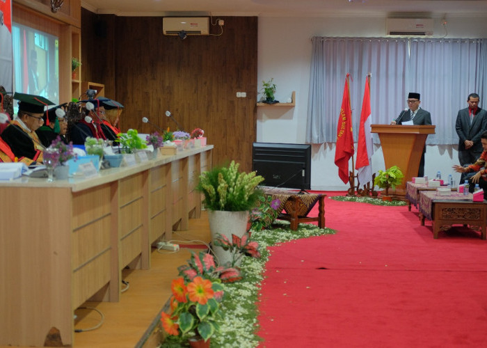 Bupati Empat Lawang Resmi Sandang Gelar Doktor Ilmu Hukum