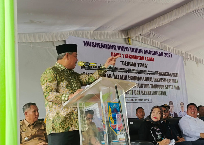 Bupati Bursah Zarnubi Dorong Percepatan Penurunan Kemiskinan melalui Musrenbang Kecamatan