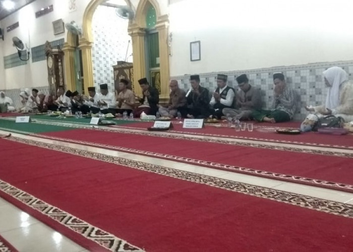 Pengajian BKMT Merapi Timur Hadirkan Ustadz Muhammad Lc