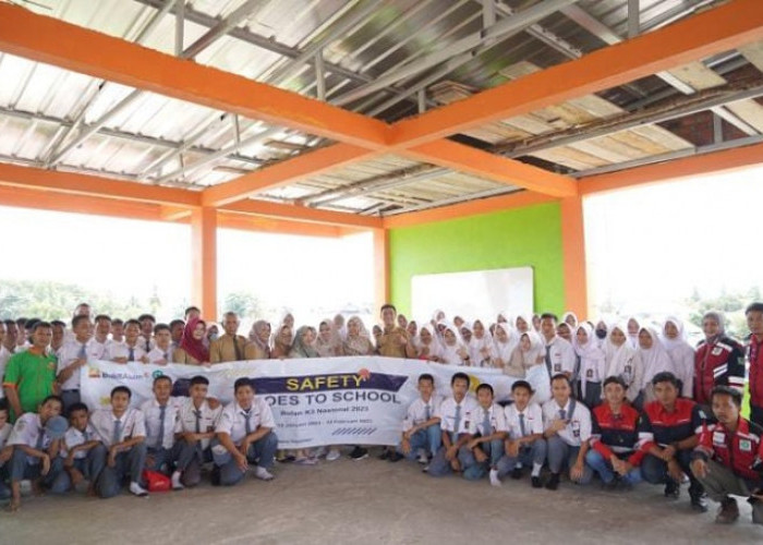 Bulan K3 Nasional, PTBA Gelar Safety Goes to School di SMK Cendekia Unggul