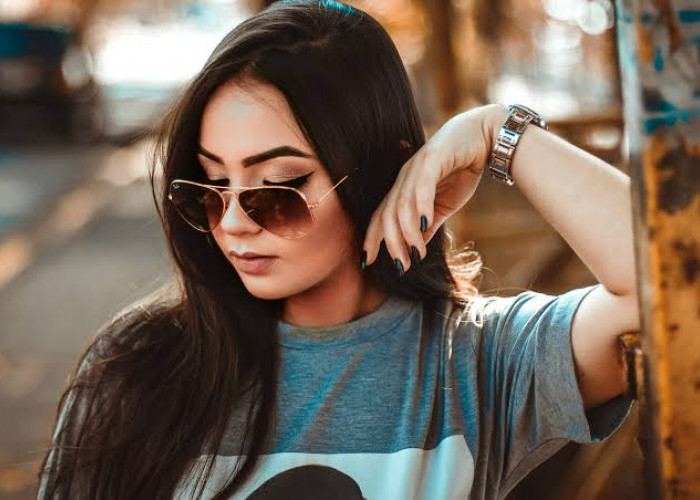 4 Rekomendasi Kacamata Keren yang Bisa Bikin Penampilan Makin Stylish