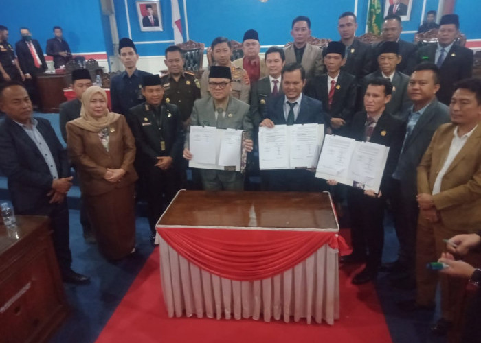 Tujuh Fraksi DPRD Empat Lawang Setuju Raperda APBD 2023