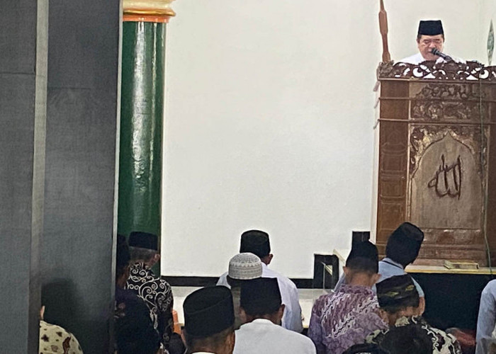 Keren, Cawabup Lahat Budiarto Marsul Jadi Khotib Sholat Jumat, Urai 5 Cara Jadikan Anak Sholeh dan Sholeha