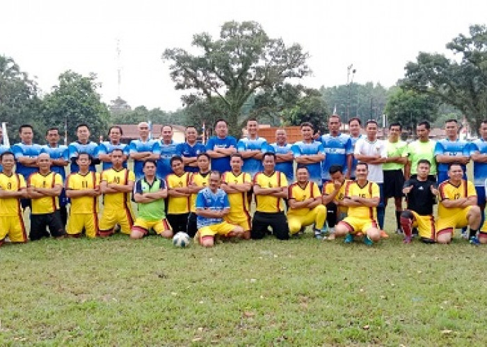 Bupati Lahat Cik Ujang Buka Turnamen Sepakbola Merapi Cup 2022