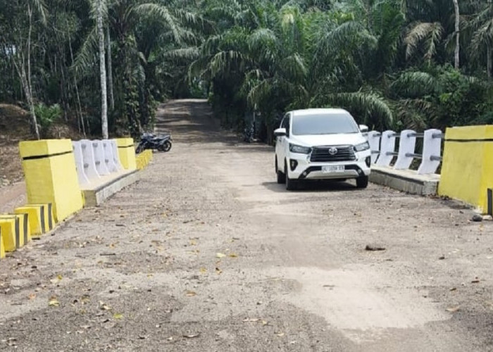 Wajah Baru Jembatan Sadan Simpang Dumer: Akses Penting Lima Desa di Kikim Barat Dipermak Permanen