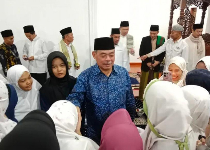 Safari Ramadhan, Bupati Bursah Zarnubi Ajak Persatuan dan Kerukunan