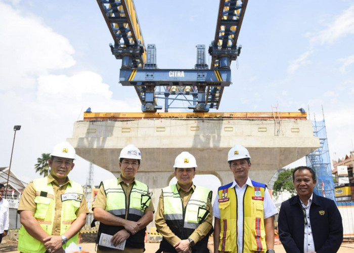 Pj Gubernur Agus Fatoni Tinjau Pengerjaan Pembangunan Fly Over Sekip Ujung Palembang