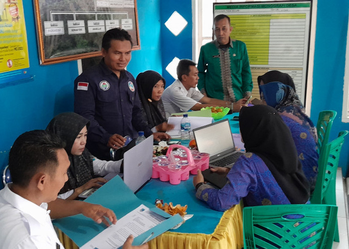 Tim Monitoring Evaluasi Kecamatan Merapi Timur Singgahi Desa Arahan