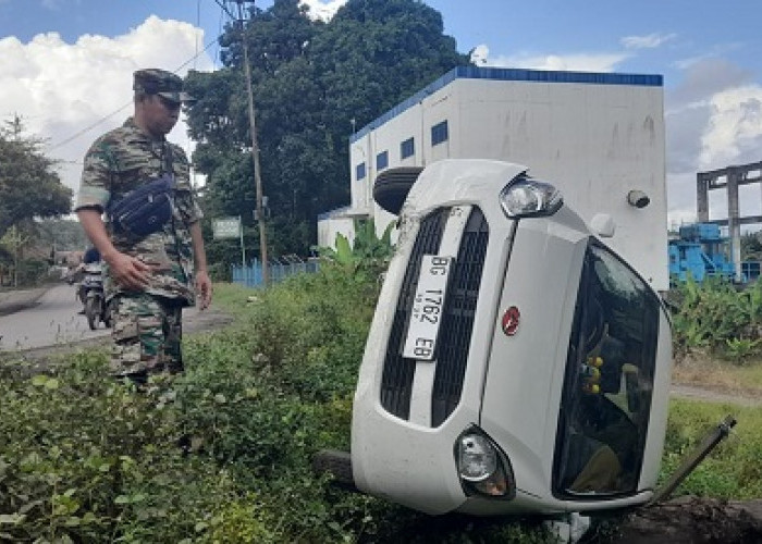 Kecelakaan Tunggal Mobil Ayla di Merapi Timur, Rupanya Warga Talang Jawa Utara
