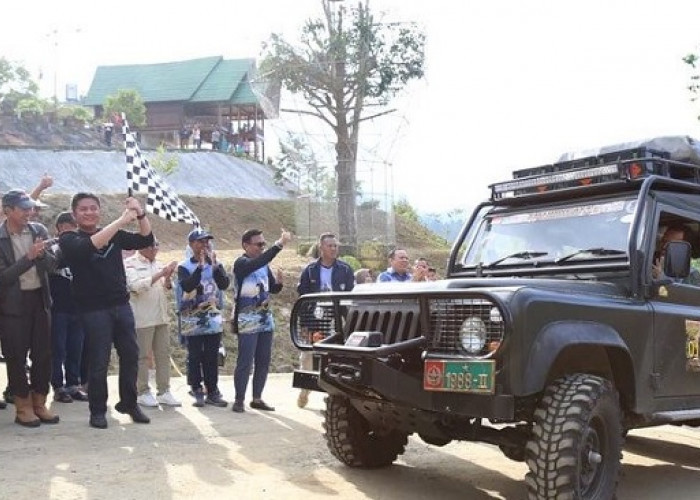 Buka Offroad Bekicak, Herman Deru Tinjau Akses Penghubung 2 Kecamatan di Kabupaten Lahat