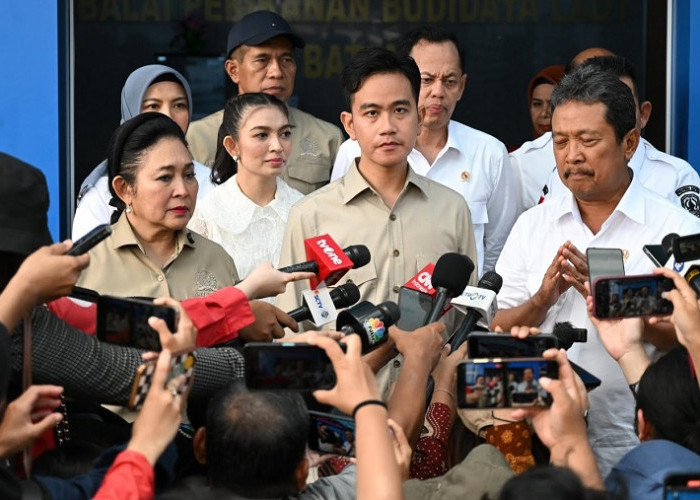 Survei Poltracking: 71,4 % Masyarakat Puas dengan Kinerja Gibran Jabat Wakil Presiden