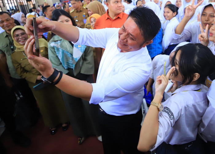 Gubernur Herman Deru Semangati Siswa Baru: Adaptasi, Pergaulan, dan Mandiri adalah Kunci Sukses