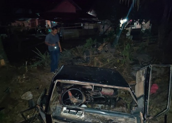 Kecelakaan Mobil L300 vs Kereta Api, Seorang Ibu dan Balita Meninggal Dunia