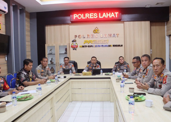 Polres Lahat Zoom Meeting Kesiapan Operasi Lilin 2025 bersama Astama Ops Polri
