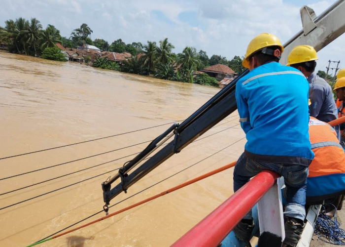 Waspada Kelistrikan Saat Banjir, PLN Siap Jaga Keamanan dan Kenyamanan Pelanggan