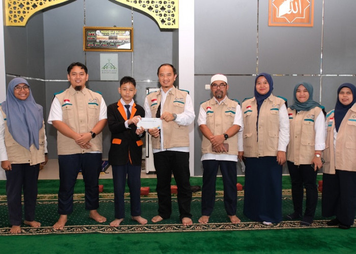 YBM PLN UP3 Lahat Kembali Menggelar Beasiswa Cahaya Pintar