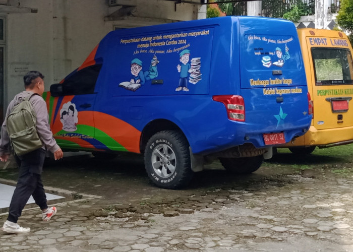 Satu Bulan Dua Kali Mobil Perpustakaan Keliling Empat Lawang