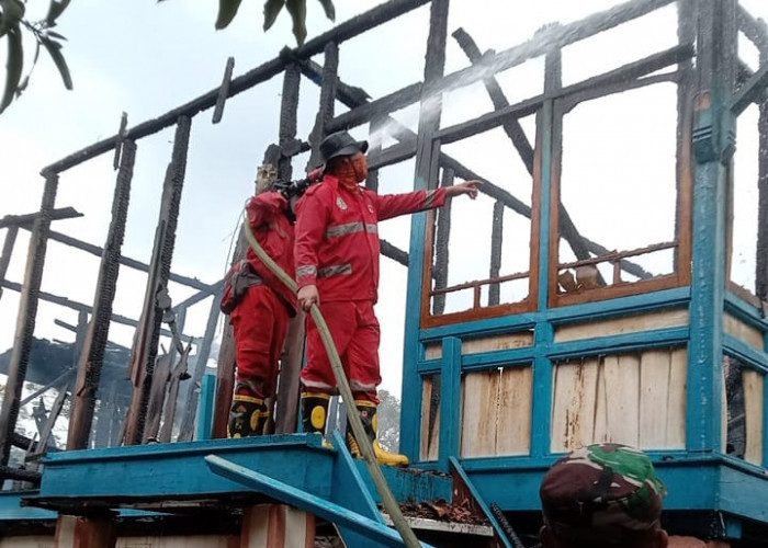 Kronologis Kebakaran Rumah di Desa Gunung Kembang Merapi Timur 