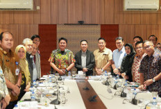 Temui Gubernur Herman Deru, Ratu Dewa Sampaikan Pembangunan Sekolah Rakyat Terkendala Status Lahan