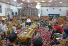 PT Lonsum dan Warga Palembaja Sepakat Perbaiki Jalan Kabupaten