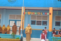 Jadi Pembina Upacara di SD N 13 Pagar Agung, Ini yang Disampaikan Ka Puskemas Pagar Agung!