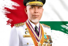 Mengenal Mahyeldi Ansharullah: Dari Anak Tukang Becak hingga Menjadi Gubernur Sumatera Barat