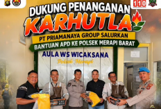 Bentuk Dukung Penanganan Karhutla, PT Priamanaya Group Salurkan Bantuan APD ke Polsek Merapi Barat