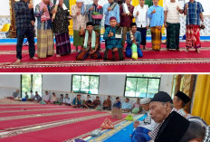 Lestarikan Tradisi Leluhur, Warga Desa Tanjung Jambu Gelar Acara Adat 