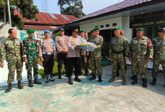 Polsek Pajar Bulan Kunjungi Koramil 405-08 Jarai, Perkuat Sinergitas TNI-Polri di HUT TNI ke-81