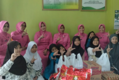 Peduli Anak Yatim dan Kurang Mampu, Bhayangkari Satlantas Polres Lahat Kunjungi Panti Asuhan Putri Sakinah