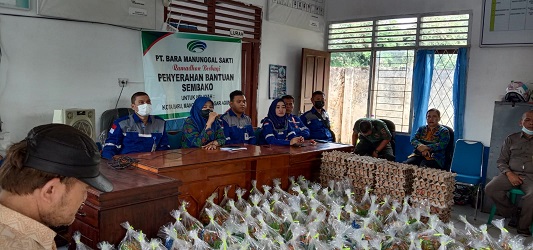 Berbagi Kebahagiaan di Bulan Ramadhan, PT BMS Salurkan 600 Paket Sembako